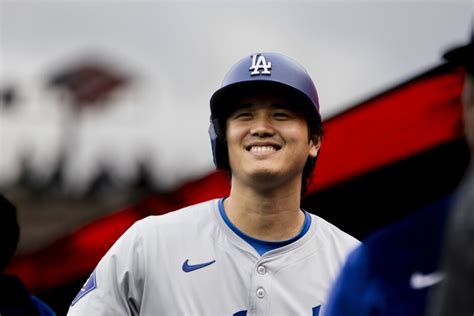 Dec 9, 2023 · In order to sign the 29-year-old Ohtani, the Dodgers gave him a contract that far surpassed Mike Trout’s record $426.5 million deal, signed in 2019, and also broke Max Scherzer’s record for ... 